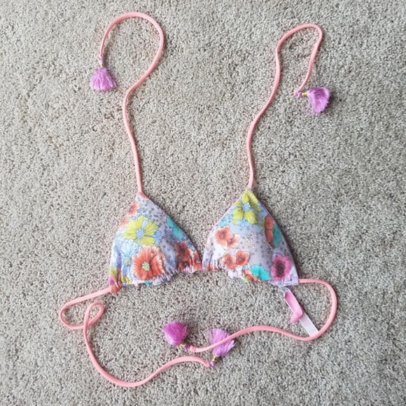 Victoria's Secret bathing suit - Picture 1 of 4